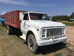 1972 GMC 6500 Grain Truck 