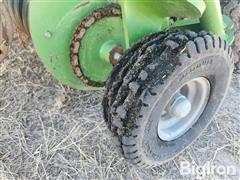 items/e3e7fd40da57ee11a81c00224890f82c/krone12130baler_697a989033724566a283fd722f720394.jpg