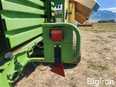 items/e3e7fd40da57ee11a81c00224890f82c/krone12130baler_fc0bdb288d894b048f0663d0bebcb112.jpg