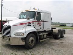 2002 Mack CH613 Truck Tractor 