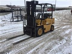 Caterpillar V50C Forklift 