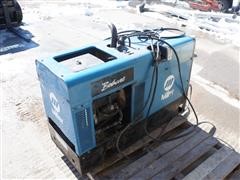 Miller Bobcat 225 NT CC/CV AC/DC Gas Driven 8000 Watt Welder/Generator 