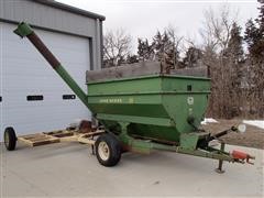 John Deere 68 Grain Auger/Feeder Wagon 