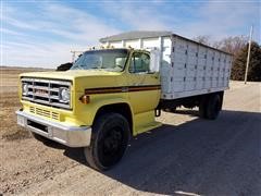 1977 GMC C6500 S/A Grain Truck 