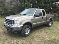 2003 Ford F250 Lariat Super Duty 4X4 Extended Cab Pickup 
