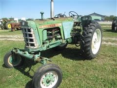 1965 Oliver 770 2WD Tractor 