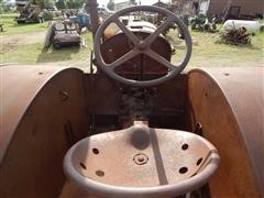 items/e6ccd1ba5129e41180be00155de252ff/mccormick-deeringw30tractor