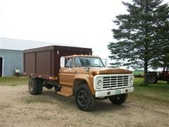 1979 Ford F-700 Grain Truck 