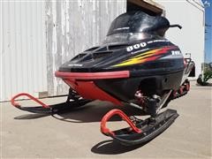 2001 Polaris 800 RMK Snowmobile 