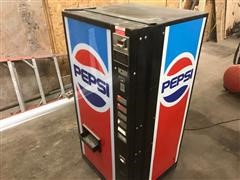 Pepsi DNCB 168M/99-6 PF 2370 Pop Machine 