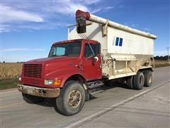 1998 International 4900 Feed Delivery T/A Truck 