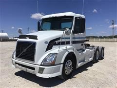 2010 Volvo VNL64T T/A Truck Tractor 