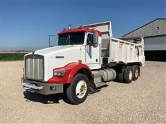 1996 Kenworth T800 T/A Manure Spreader Truck 