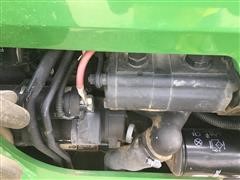 items/e9852cca89c7ea11bf2100155d72eb61/johndeere52002wdtractor-60.jpg