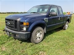 2008 Ford F250 Super Duty XL Extended Cab Pickup 