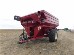 J & M 875-18 Grain Cart 