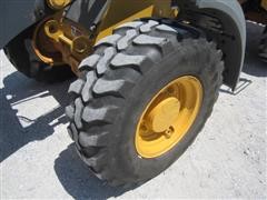 items/eb4e578a531ce41180be00155de252ff/2011johndeere244jloader