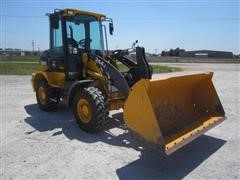 items/eb4e578a531ce41180be00155de252ff/2011johndeere244jloader