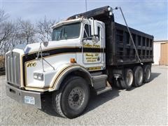 2000 Kenworth T800 Tri/A Dump Truck 