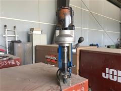 Hougen HMD914 Portable Magnetic Drill w/ Swivel Base & Case 