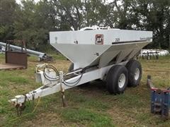 Willmar 600 Dry Fertilizer Spreader 