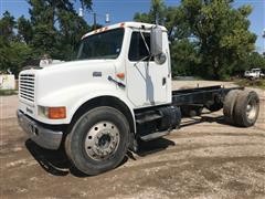 1996 International 4700 4x2 Cab & Chassis 