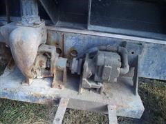 items/ec57808d3466e41180bd00155de187a0/ih1854truck