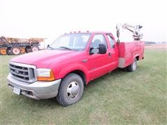1999 Ford F350 Truck With Service Body 