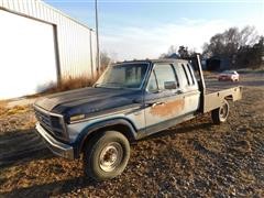 1985 Ford F250 4x4 Extended Cab Flatbed Pickup 