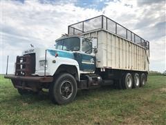 1980 Mack R685ST Tri/A Silage Truck 