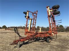 Krause Chisel Plow 