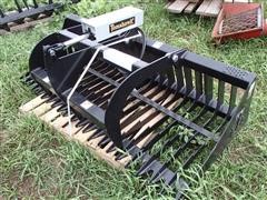 Tomahawk Rock Bucket Grapple 