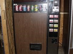 Cold Drink Vending Machine 