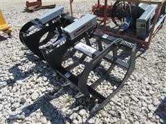 2016 Tomahawk 72" Twin Grapple Skid Steer Attachment 
