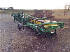 1997 John Deere 1720 Stack-Fold Planter 