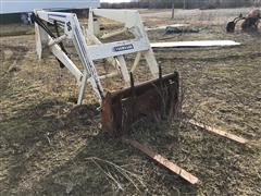 Farmhand/Agco 22 Tractor Loader 