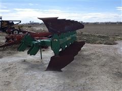 John Deere 4600 5-Bottom Roll Over Plow 