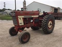 1974 International Harvester 766 Diesel 2WD Tractor 