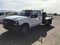 2006 Ford F350 4x4 Extended Cab Flatbed Pickup 