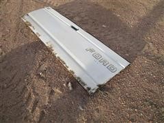 Ford F250 Tail Gate 
