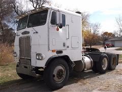 1977 White Freightliner WFT 8664 Cab Over T/A Truck Tractor 