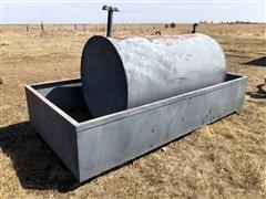 Oil/Fuel Tank With Spill Containment Box 