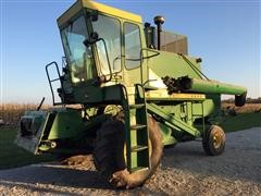 1978 John Deere 6600 Combine 