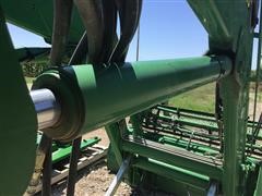 items/f28fb14437d0ea11bf210003fff94c59/johndeere840loaderbucketgrapplebrackets-27.jpg