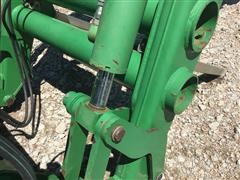items/f28fb14437d0ea11bf210003fff94c59/johndeere840loaderbucketgrapplebrackets-29.jpg