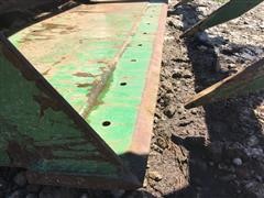 items/f28fb14437d0ea11bf210003fff94c59/johndeere840loaderbucketgrapplebrackets-40.jpg
