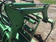 items/f28fb14437d0ea11bf210003fff94c59/johndeere840loaderbucketgrapplebrackets-50.jpg