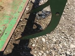 items/f28fb14437d0ea11bf210003fff94c59/johndeere840loaderbucketgrapplebrackets-56.jpg