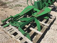items/f28fb14437d0ea11bf210003fff94c59/johndeere840loaderbucketgrapplebrackets-60.jpg