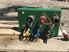 items/f28fb14437d0ea11bf210003fff94c59/johndeere840loaderbucketgrapplebrackets-76.jpg
